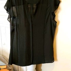 H&M summer blouse tulip sleeves